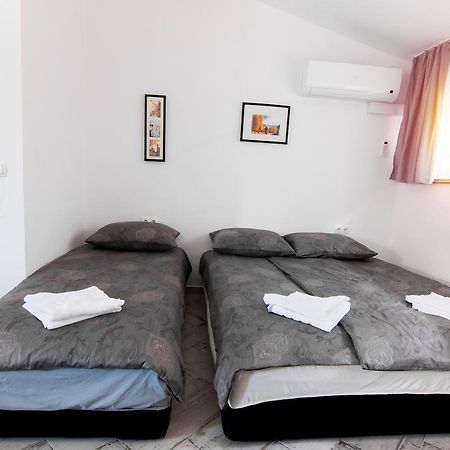Adna & Amna Apartment Sarajevo Ngoại thất bức ảnh