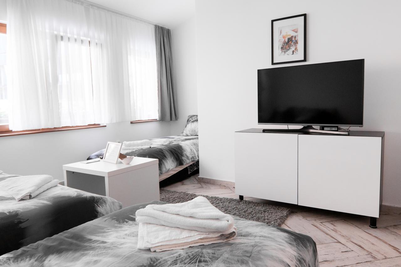 Adna & Amna Apartment Sarajevo Ngoại thất bức ảnh