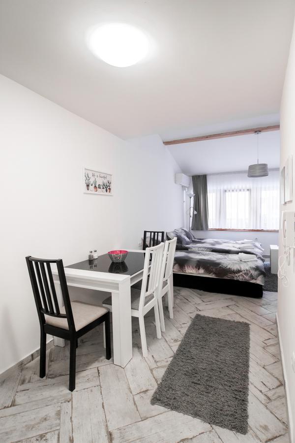Adna & Amna Apartment Sarajevo Ngoại thất bức ảnh